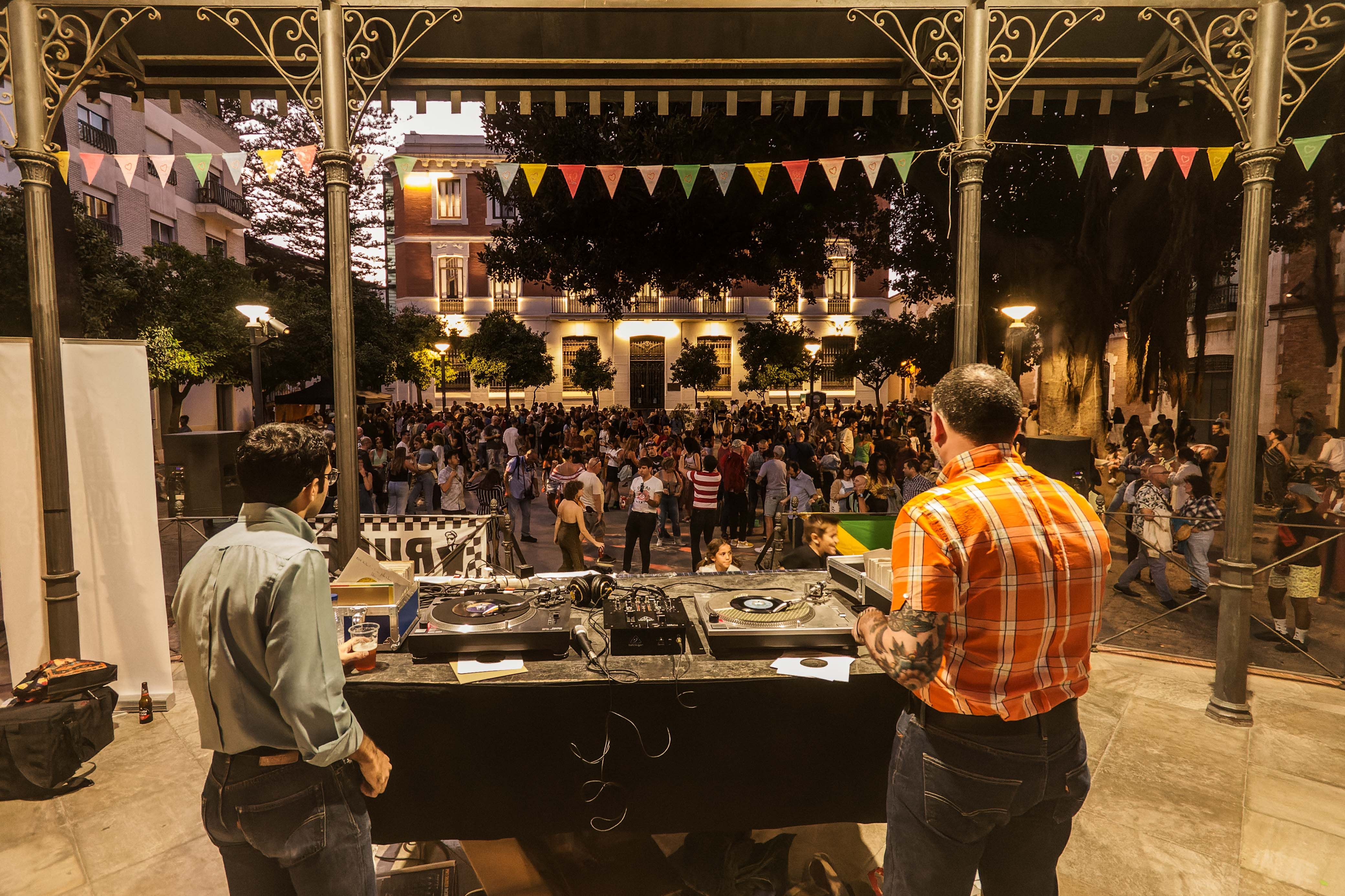 Sherry Sound System 6 Sherry Sound System 6