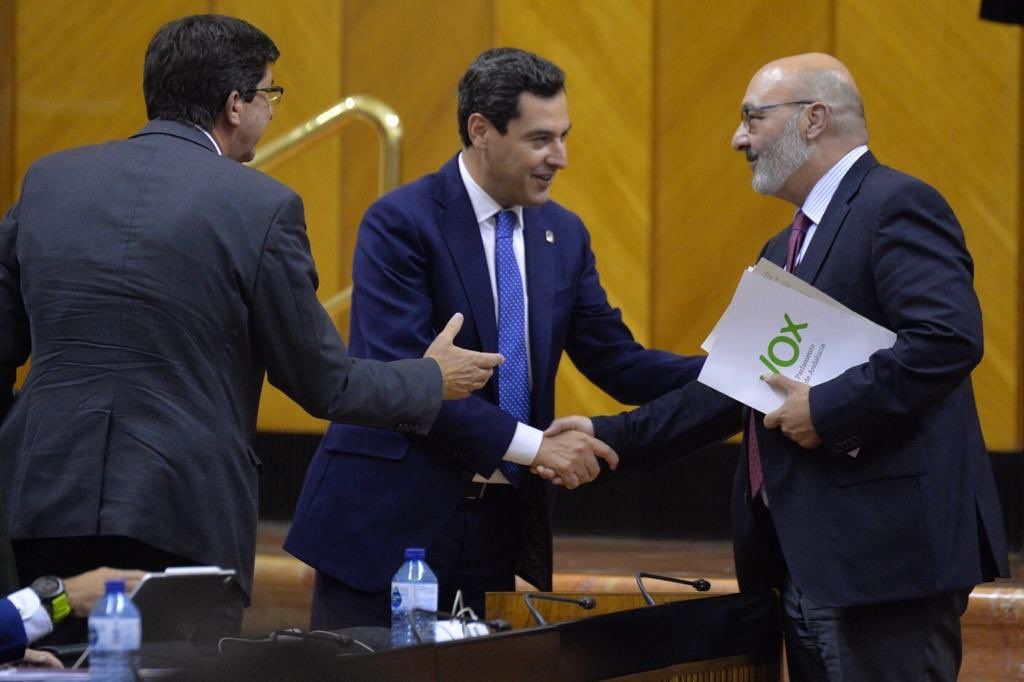 Marín, Moreno y Hernández, en el Parlamento Andaluz en 2019. FOTO: JUNTA
