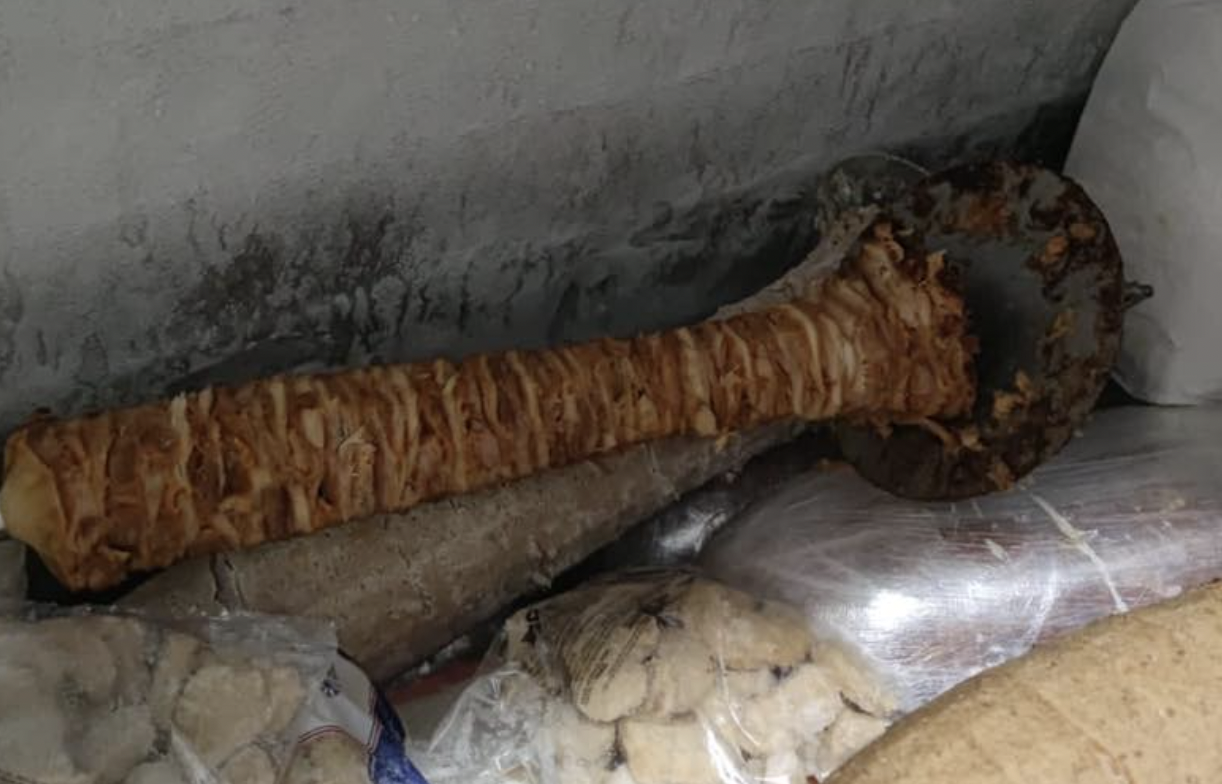 Guardia Civil y Policía Local clausuran el bar de los horrores de Chipiona.