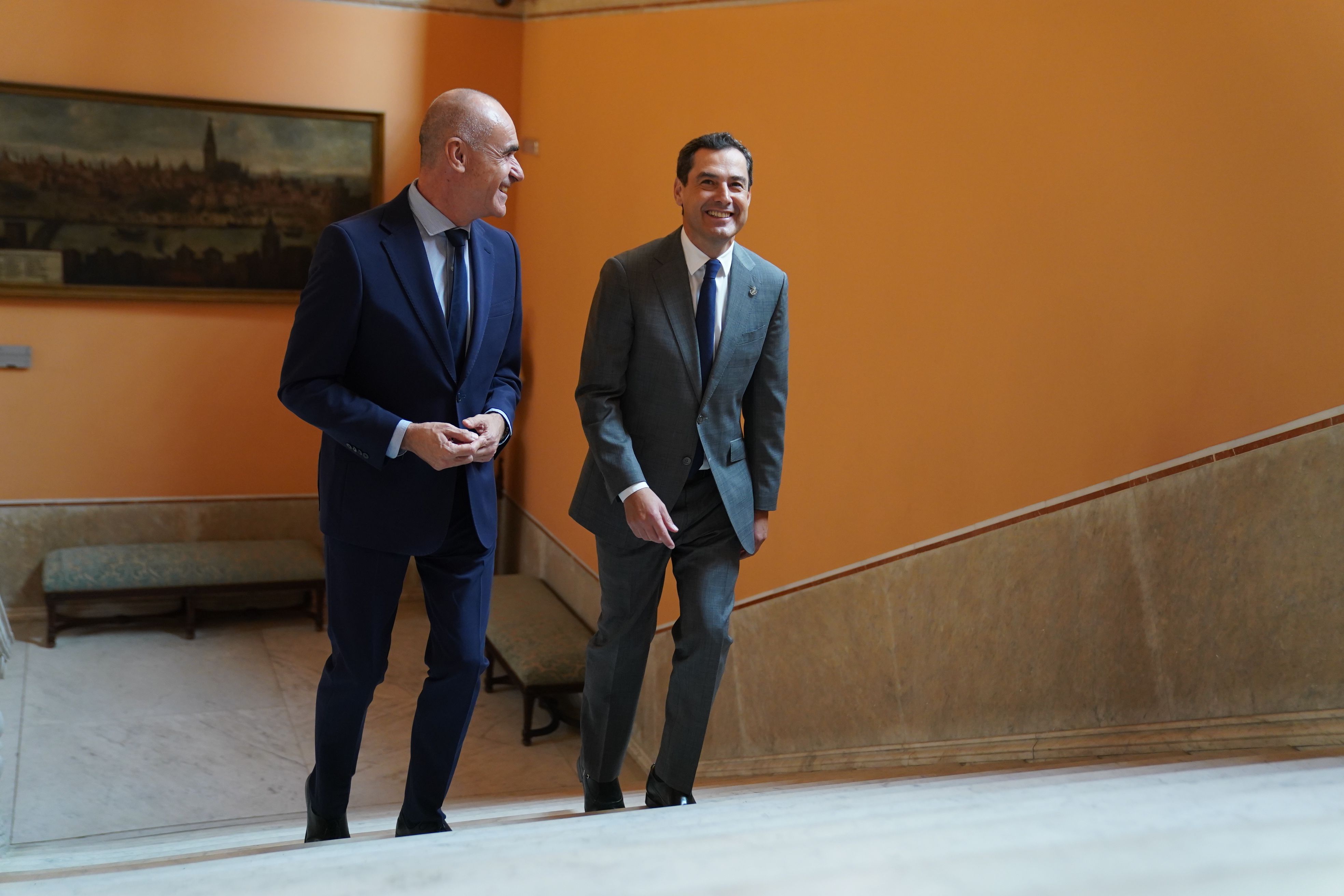 Antonio Muñoz, alcalde de Sevilla, y Juanma Moreno, presidente de la Junta, este pasado martes.