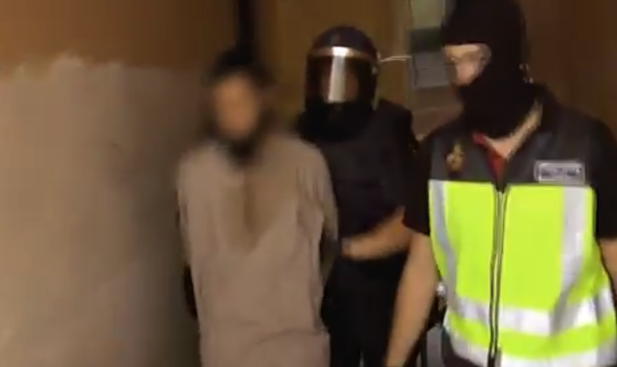 Uno de los miembros de la célula yihadista detenidos por la Policía Nacional.