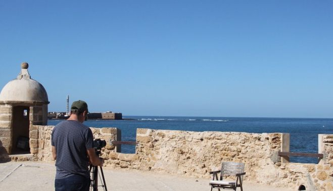 Grabación del proyecto 'Playa futura' en el castillo de Santa Catalina de Cádiz.