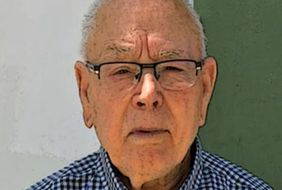 'Marro', veterano carpintero de ribera a los 97 años en El Puerto.