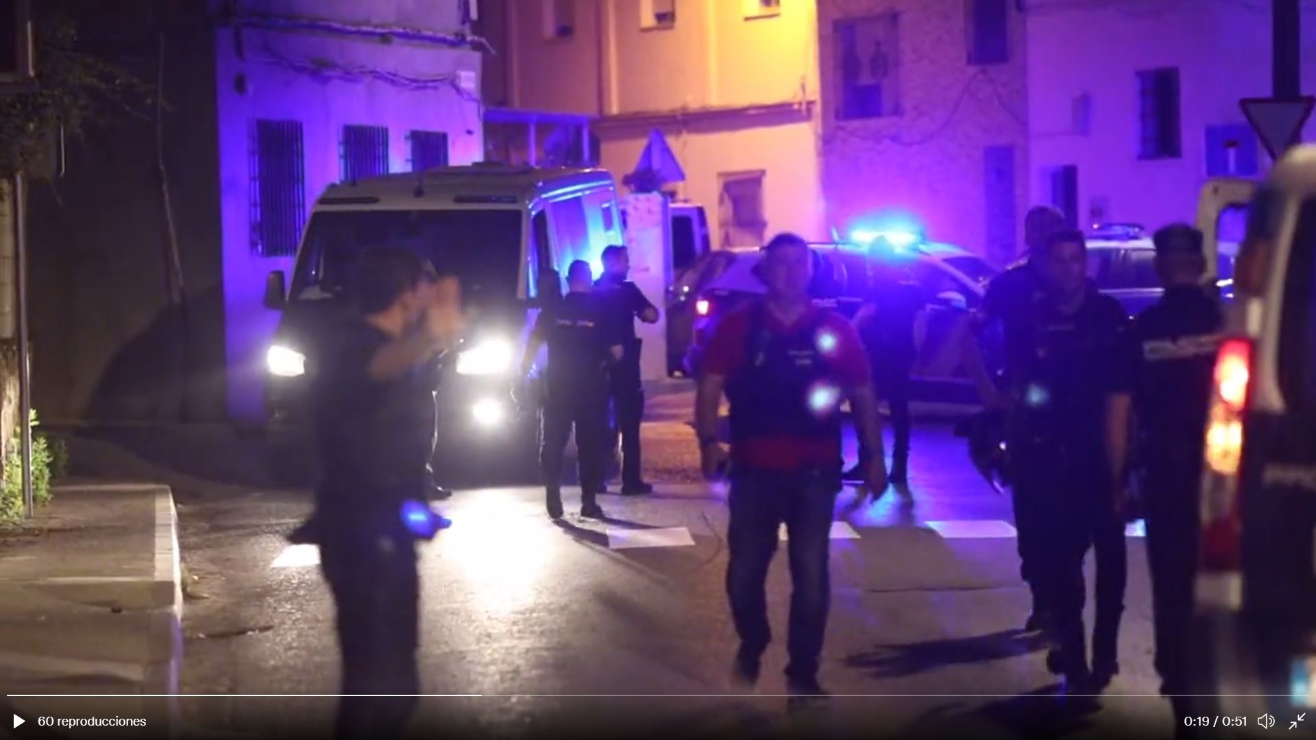 Un instante de la operación policial en La Piñera. ONDA ALGECIRAS