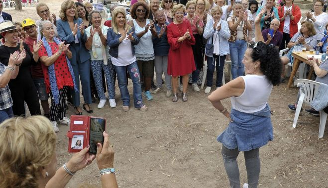 Alcaldesa Ministra Educacion Convivencia mujeres 12