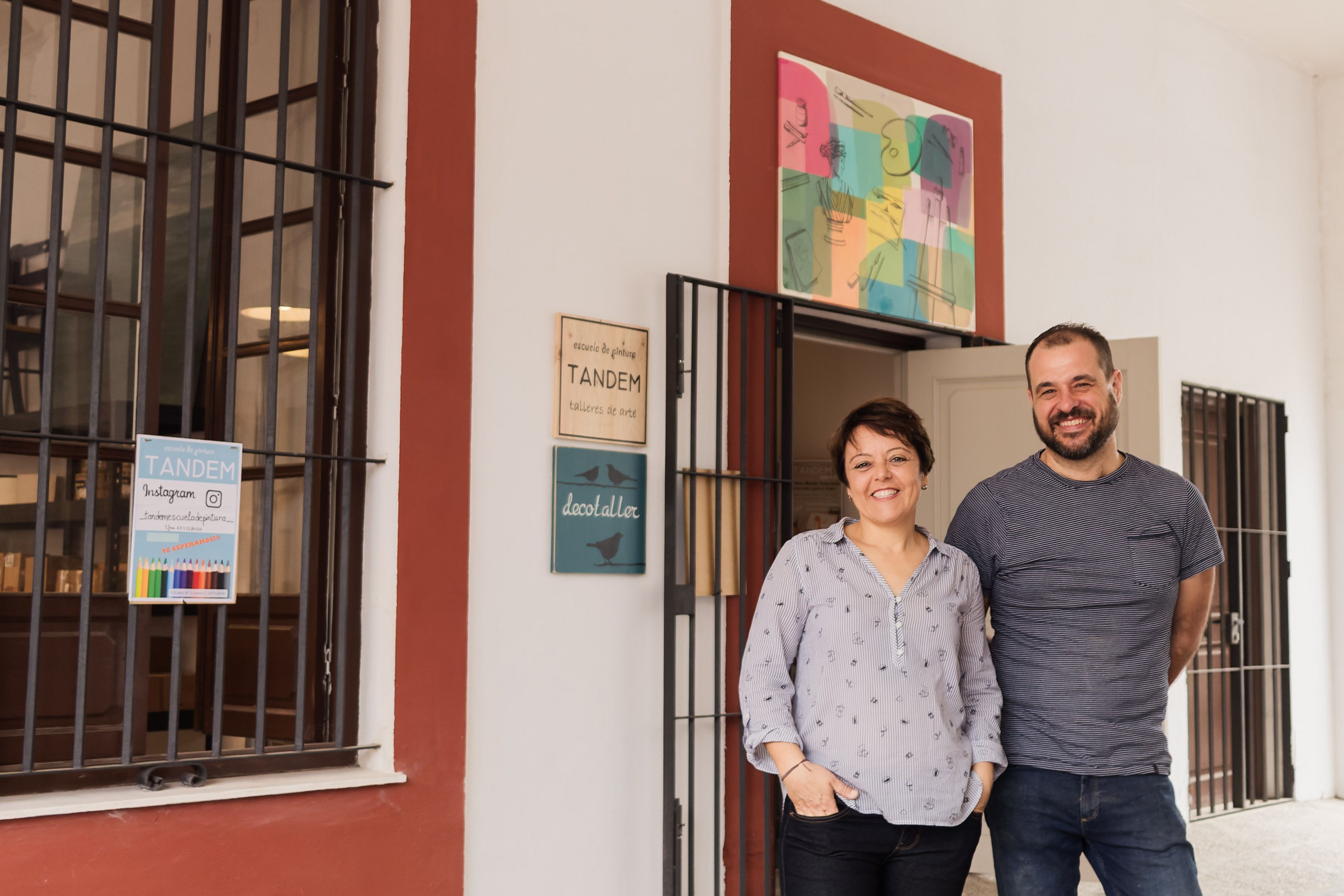 Rocío Serrano y Sergio González han fundado la Escuela de pintura Tandem en el centro de Jerez.