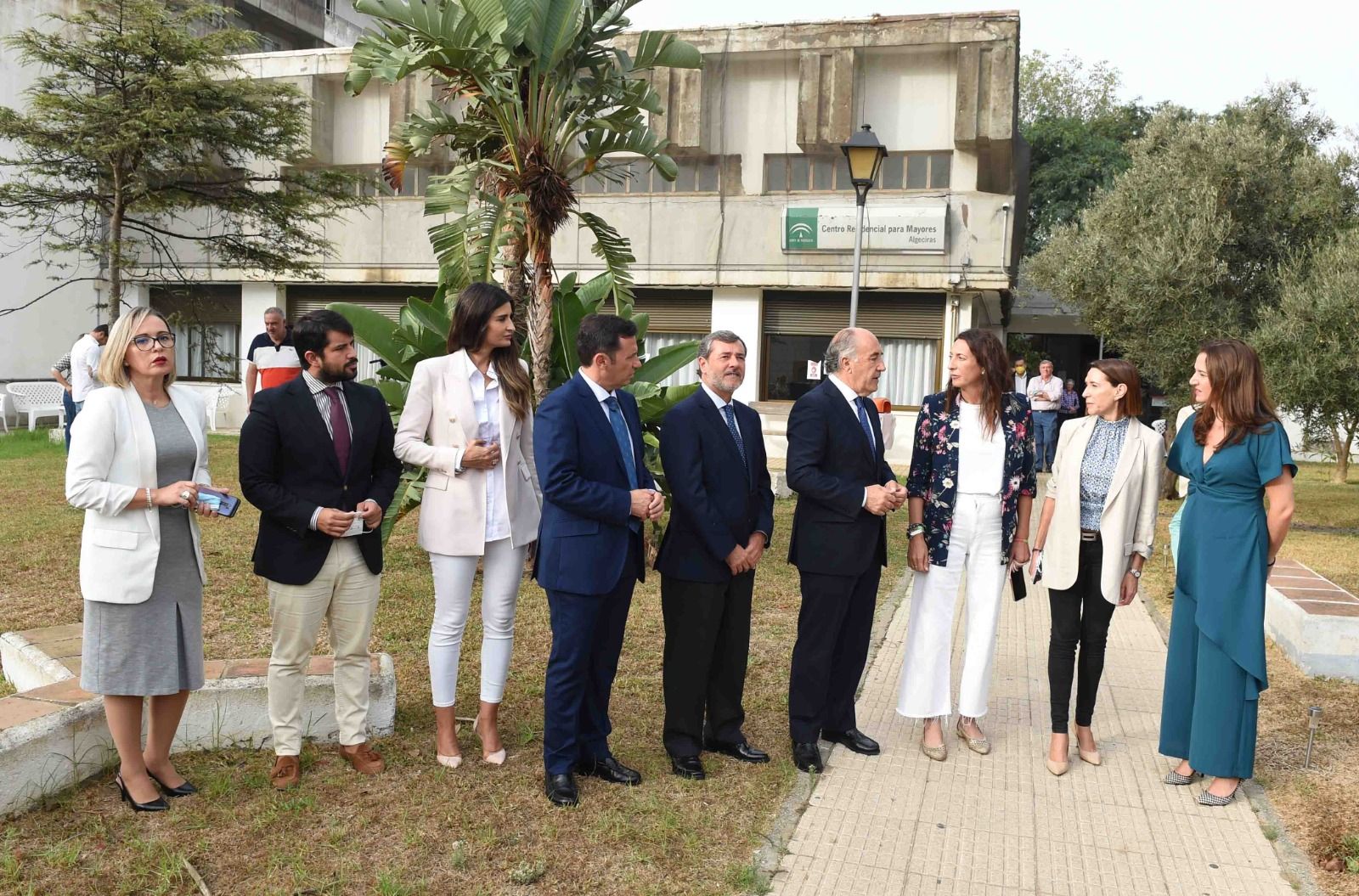 El alcalde con la consejera durante su visita a Algeciras. AYTO ALGECIRAS