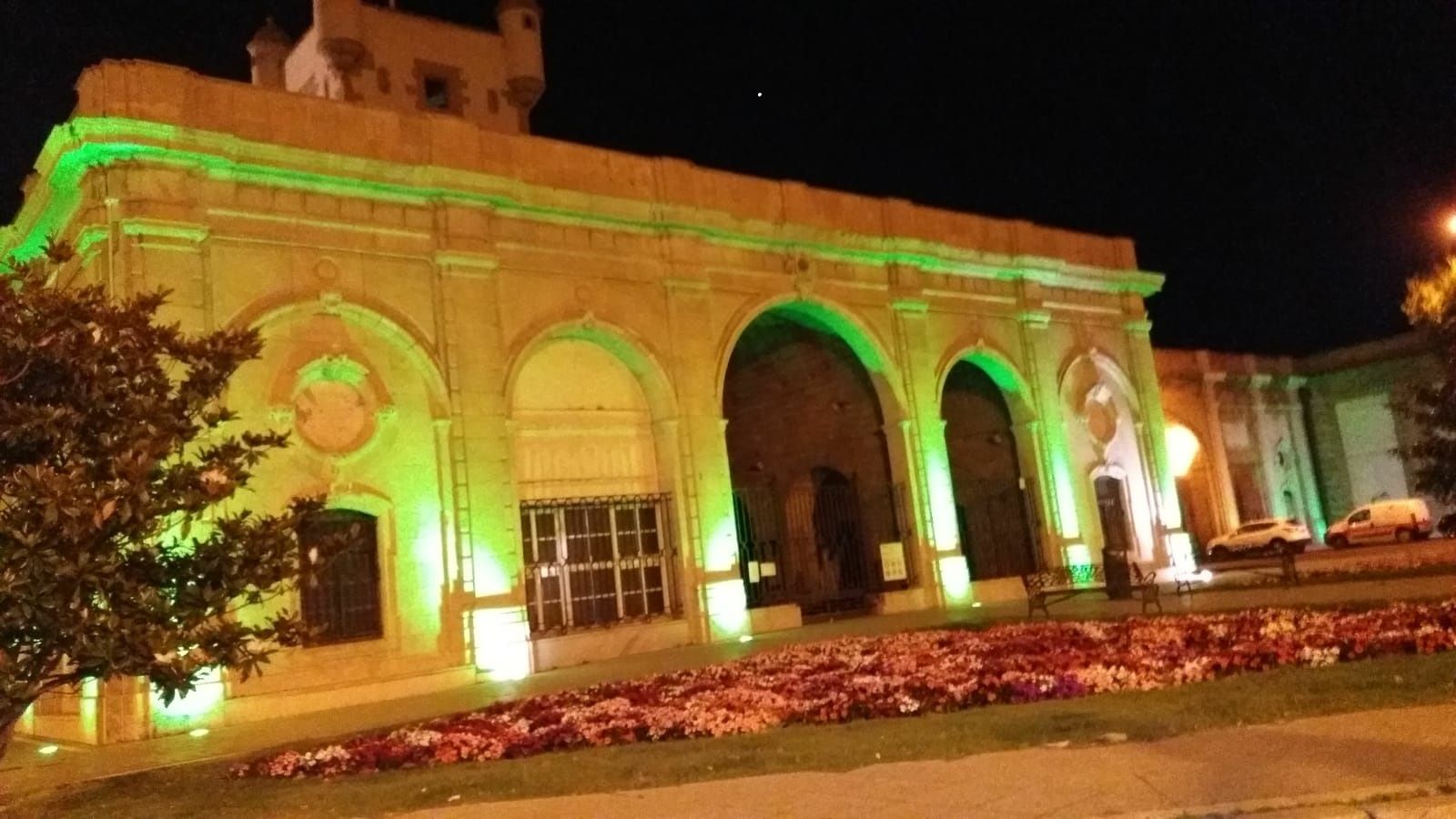 El Ayuntamiento de Cádiz apagará a las 00:00 horas la iluminación decorativa de numerosos espacios públicos.
