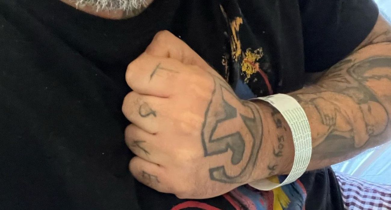 Una imagen de Kiko Rivera en el hospital. Una imagen de Kiko Rivera en el hospital.