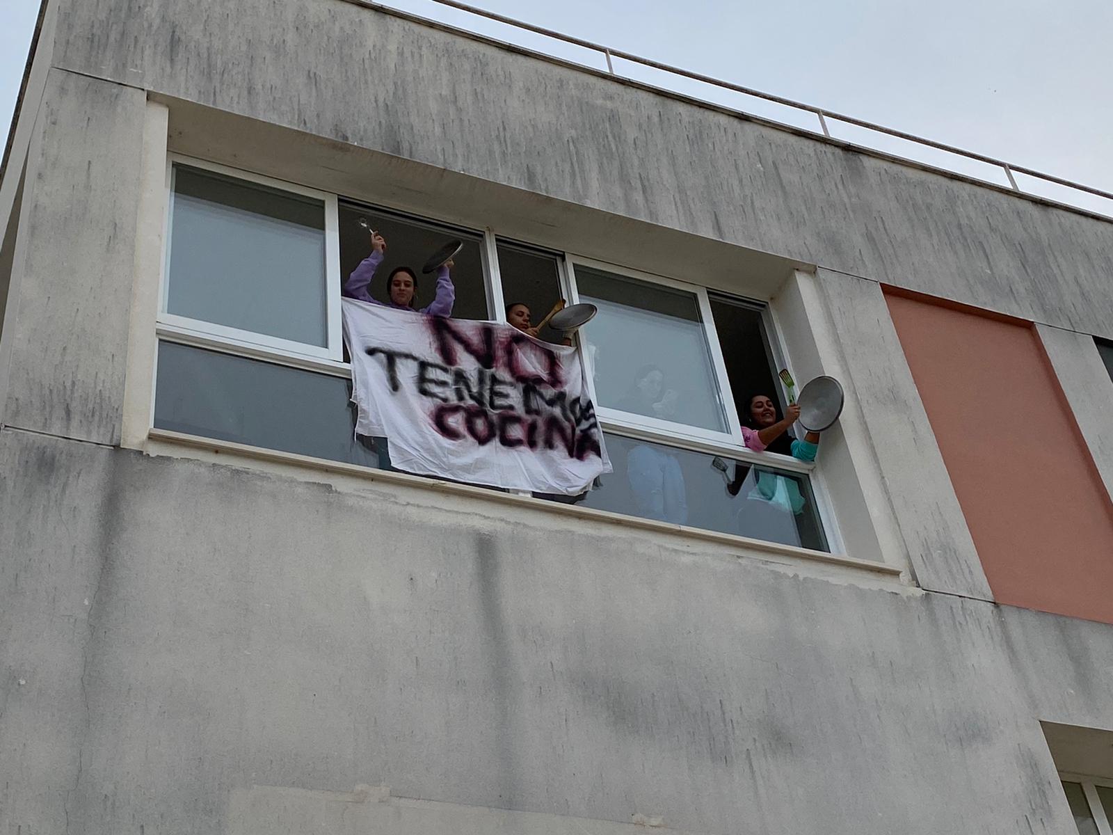 Protesta de los estudiantes de Dirección de Cocina del IES Alminares en Arcos.  CEDIDA