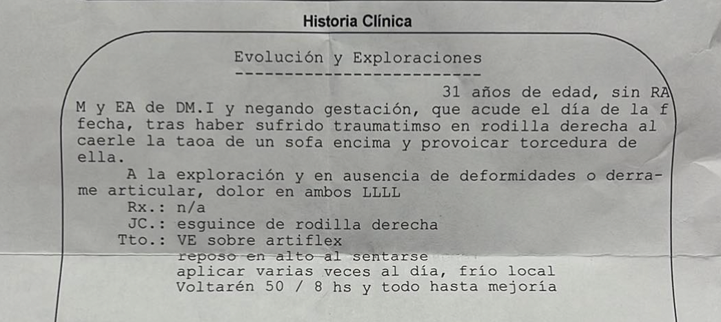 Fragmento de la historia clínica en el hospital Santa María del Puerto.