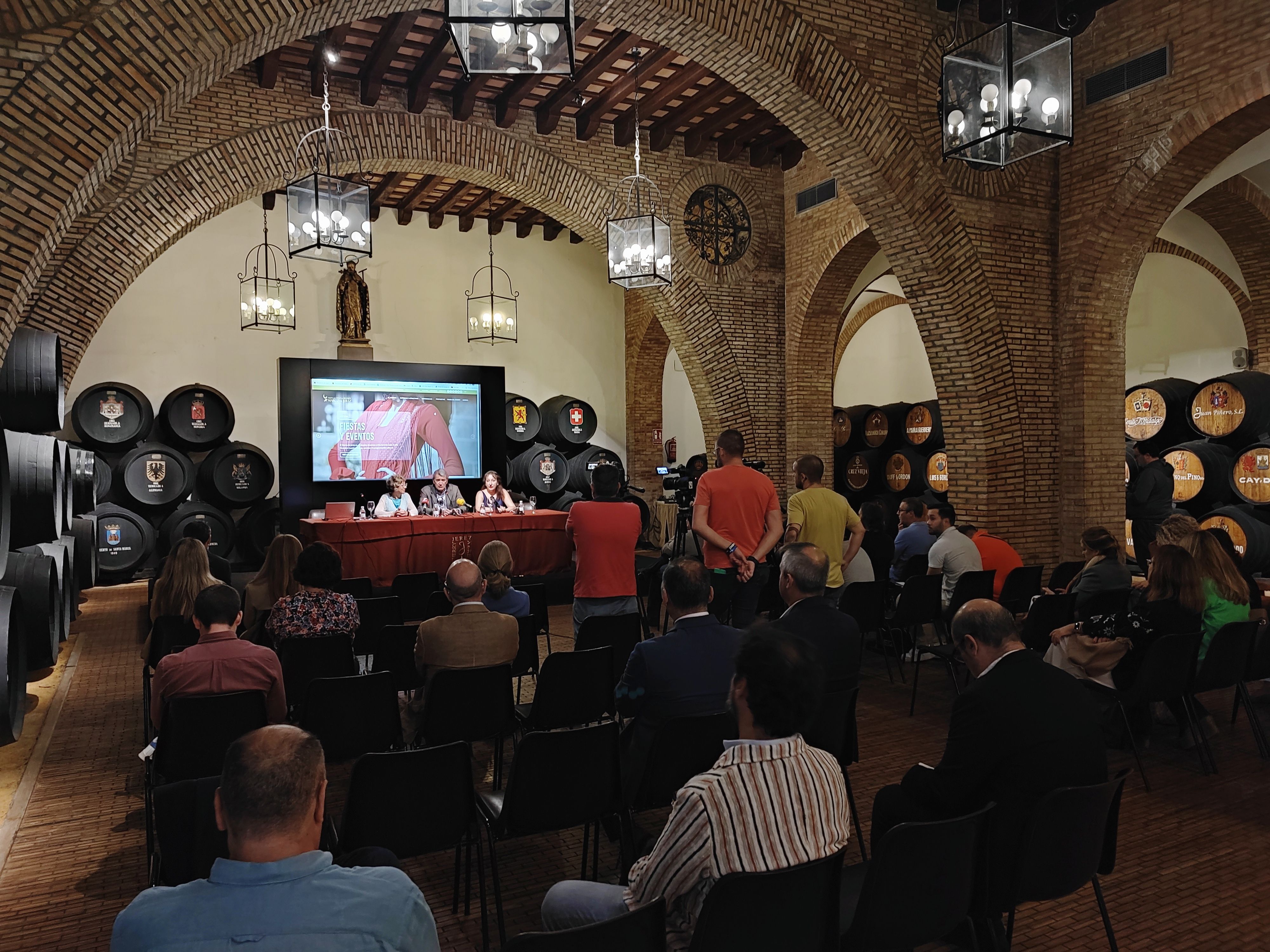 Un instante de la presentación de la nueva web en el Consejo Regulador del Jerez.