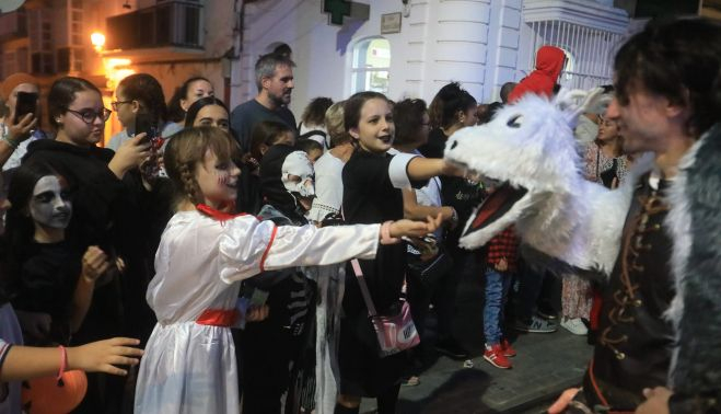 Un pasacalles de lo más animado.
