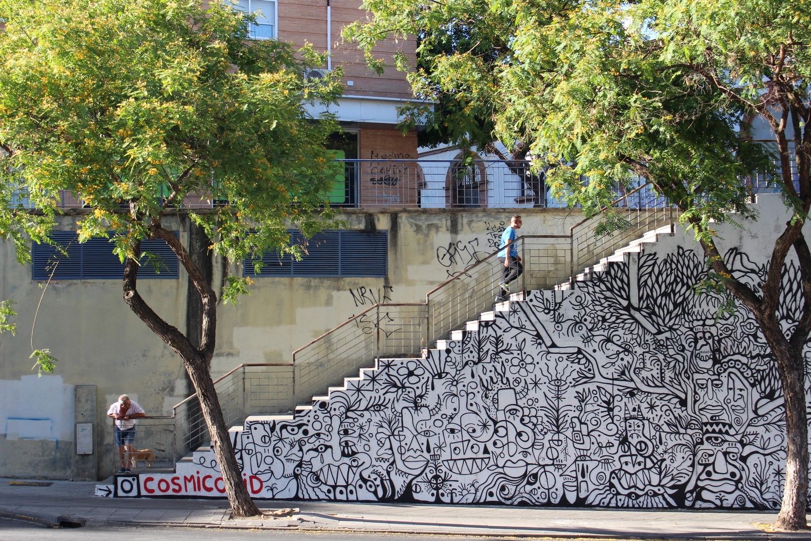 Un mural urbano en Jerez. FOTO: MANU GARCÍA