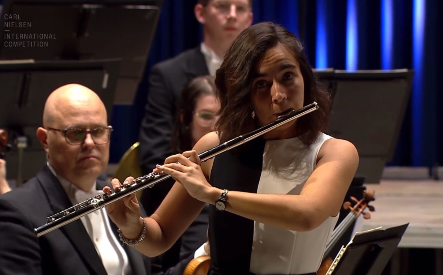 La flautista Violeta Gil, durante su actuación en el concurso Carl Nielsen.