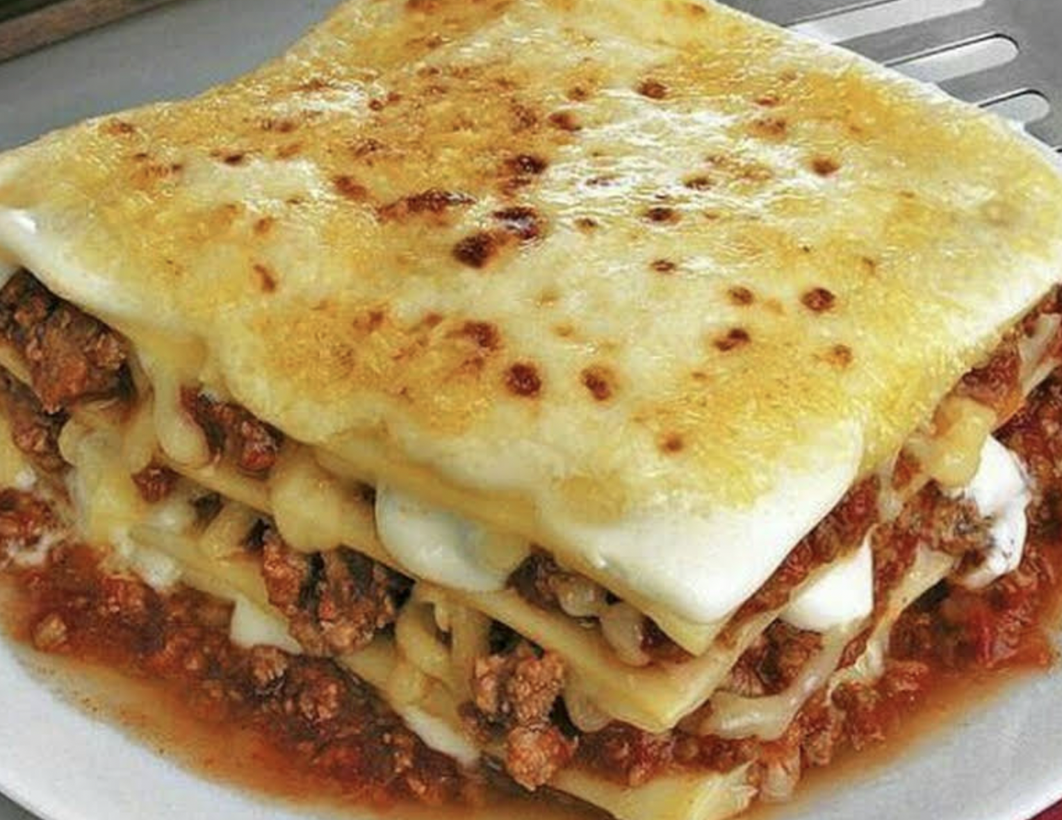 Imagen de archivo de una lasaña.