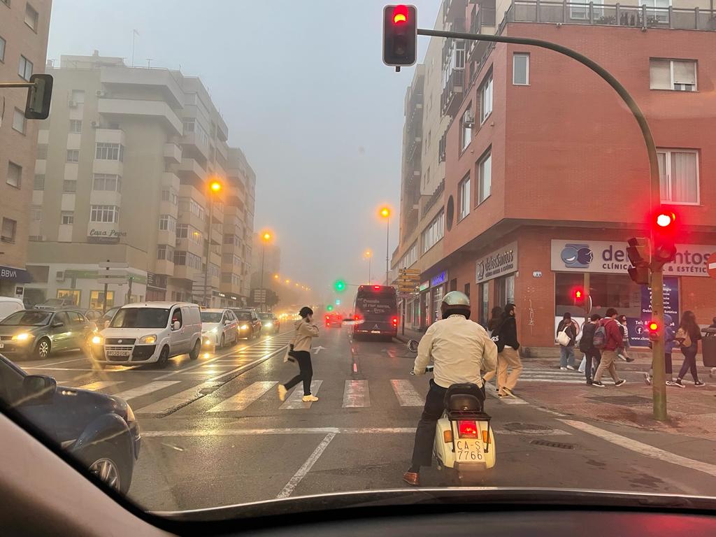 Seas conductor o peatón, las multas te van a llegar antes.  Desde este pasado 1 de noviembre de 2022, la Dirección General de Tráfico ha dejado de enviar notificaciones en papel a las Personas Jurídicas. PC