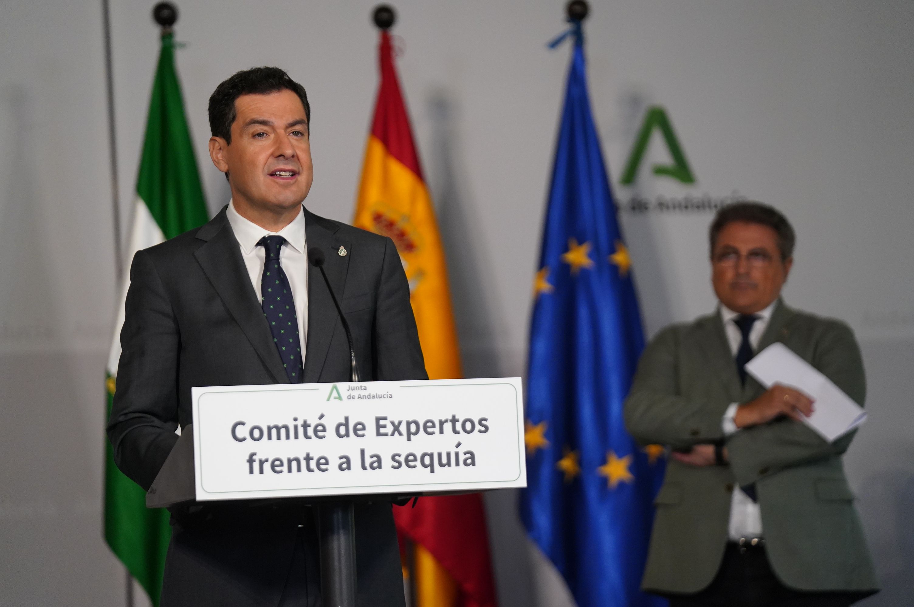 Juanma Moreno tras el Comité de Expertos.