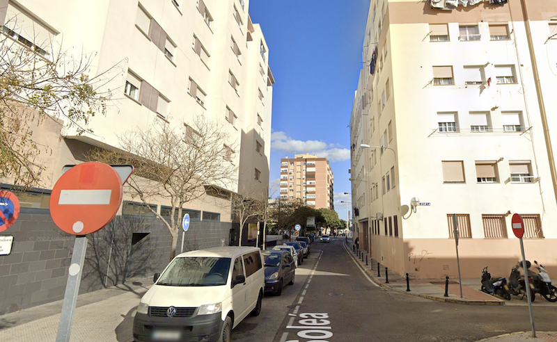 Calle Soléa de Cádiz, donde se produjo el incendio.