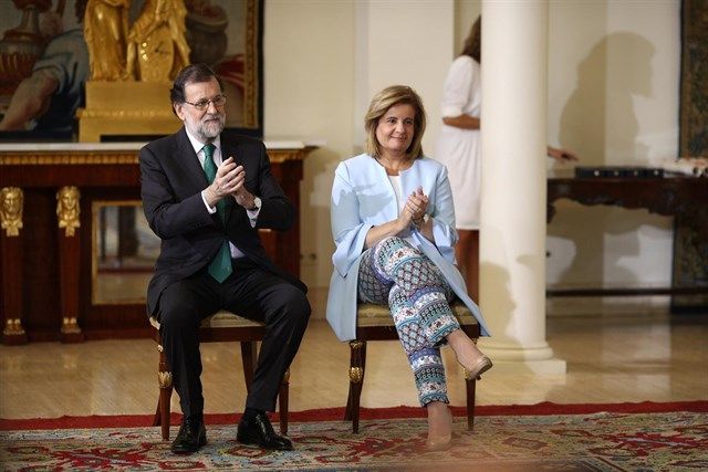Rajoy y Báñez en una fotografía de archivo.