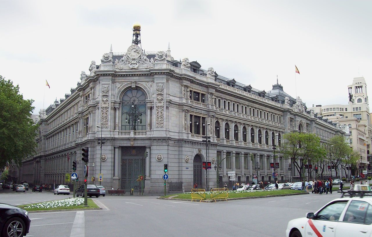 La sede central del Banco de España. Sus vacaciones disfrutan de vacaciones pagadas con dinero público.