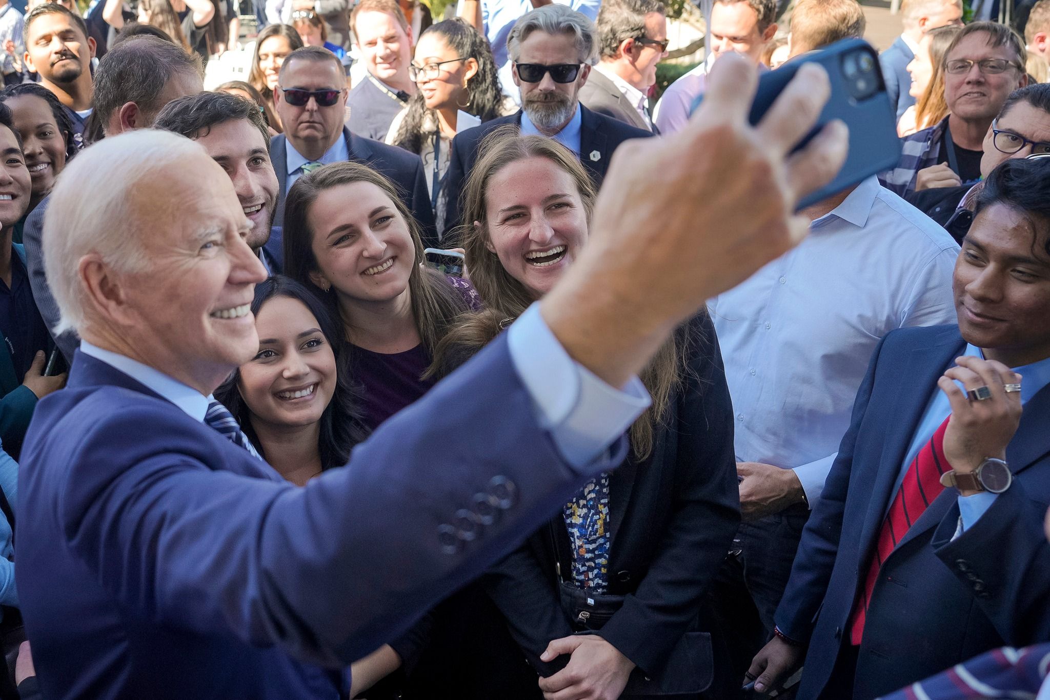 Con un escrutinio lento, Joe Biden, se muestra confiado en sus expectativas pero ¿será el candidato de los demócratas en dos años? WHITE HOUSE