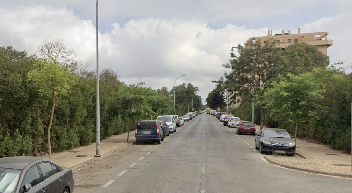 Accidente mortal en Algeciras: choca contra una farola y fallece en el acto. En la imagen de Google Maps, zona en la que se ha producido el siniestro mortal.