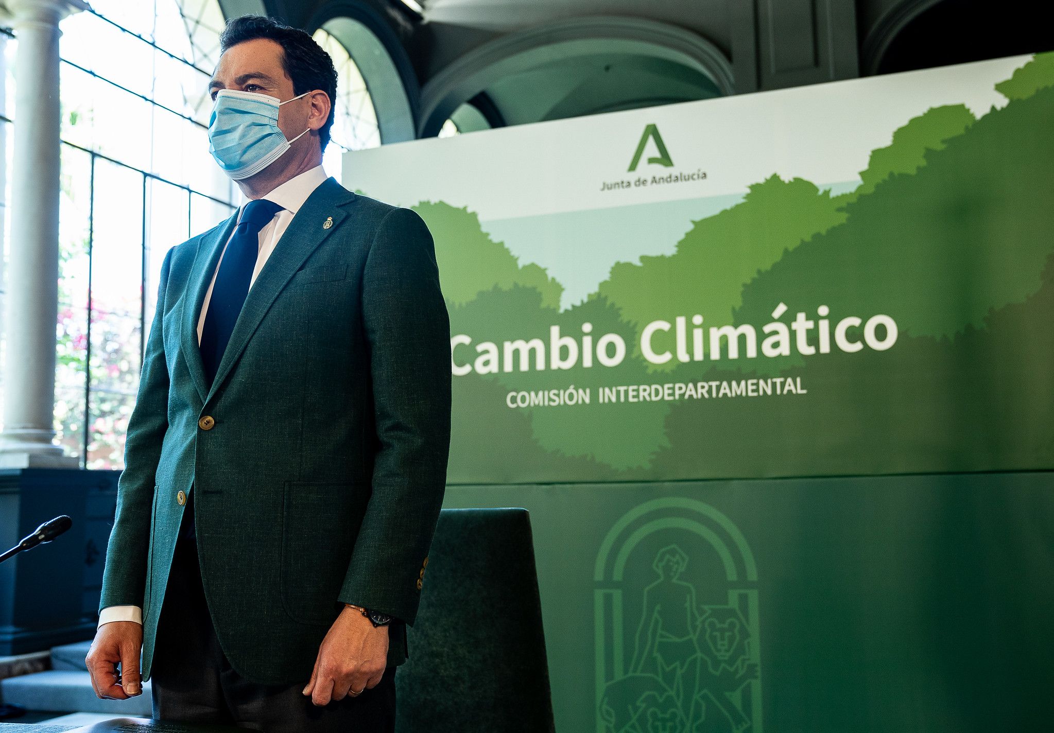 El presidente Moreno, en junio de 2020, en la constitución de la Comisión Interdepartamental por el Cambio Climático de la Junta.