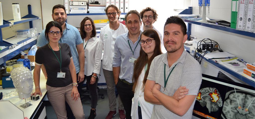 Científicos de la Universidad de Cádiz colaboran en la puesta en marcha de un nuevo procedimiento quirúrgico FOTO: UCA