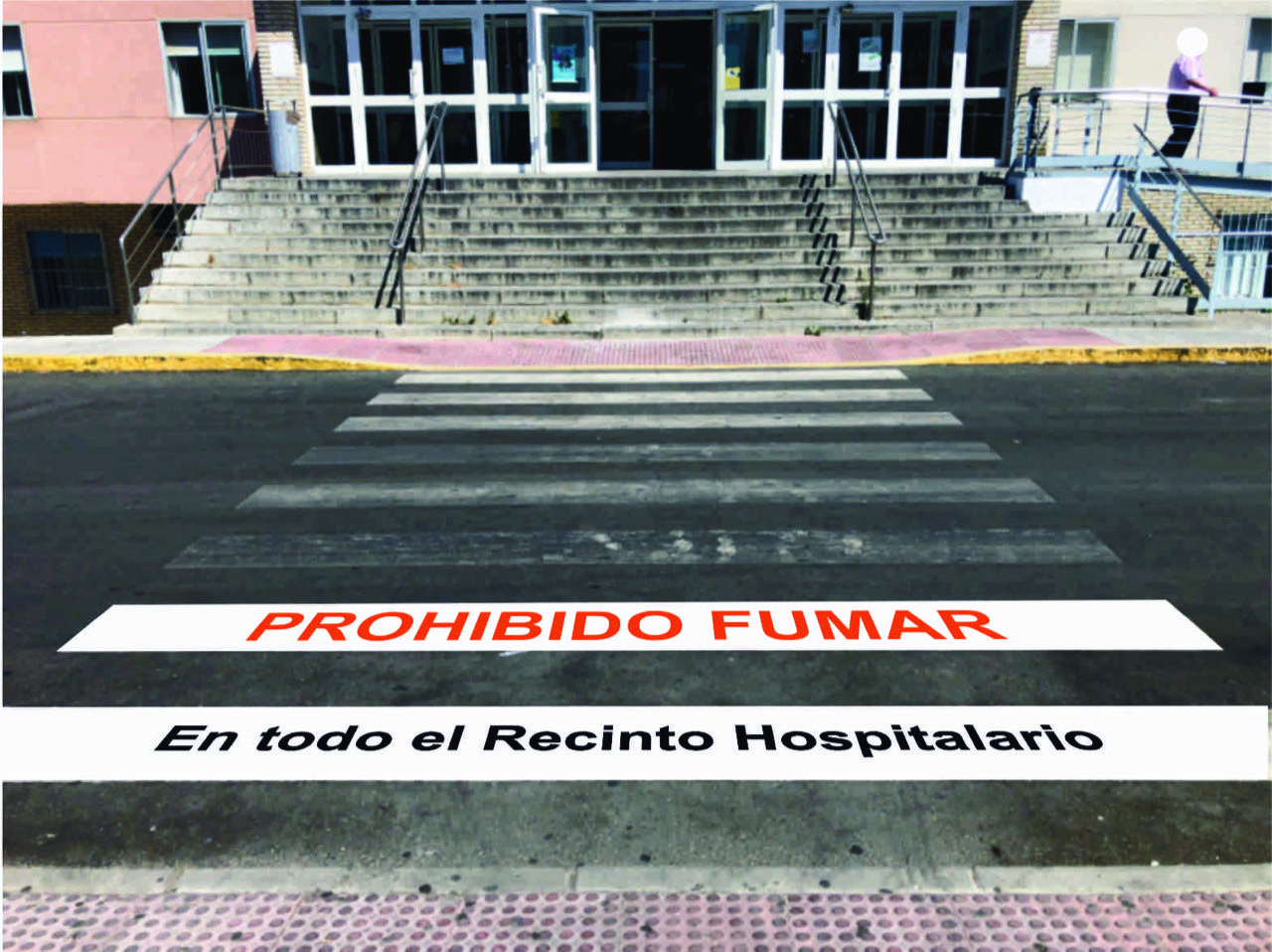 Campaña para la prohibición de tabaco en el hospital. FOTO: JUNTA DE ANDALUCÍA