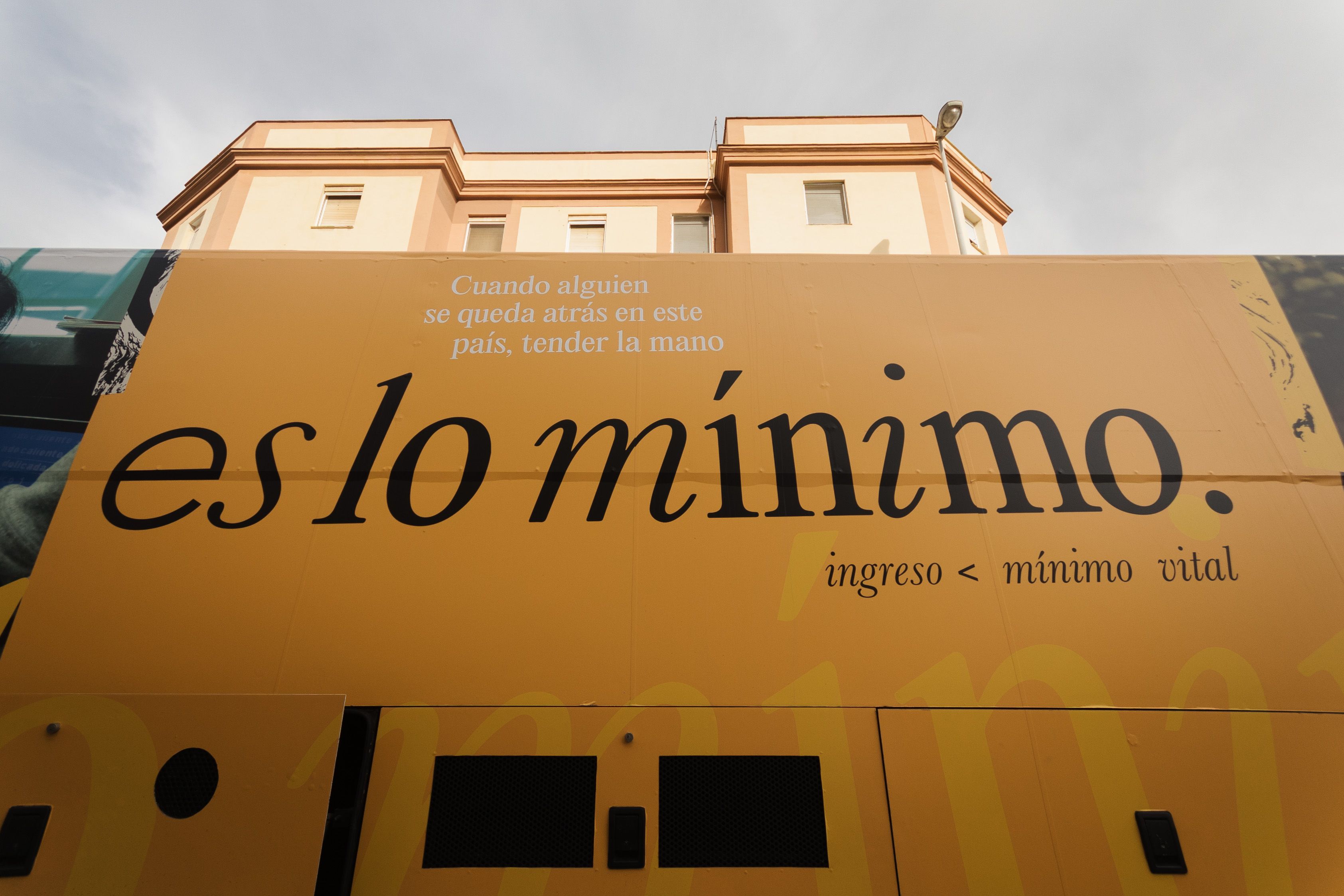 Autobús del Ingreso Mínimo Vital.