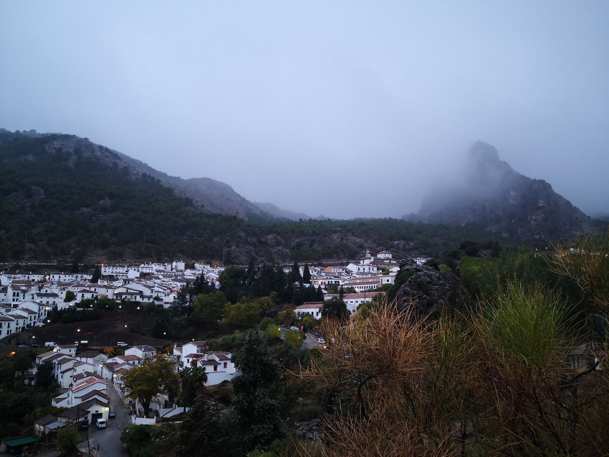 Grazalema no falla, fuertes lluvias y temperaturas rumbo a los 0 grados. En la imagen, Benamahoma @maritalamela_s