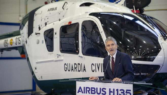 El ministro del Interior en una reciente entrega de helicópteros en Albacete AIRBUS