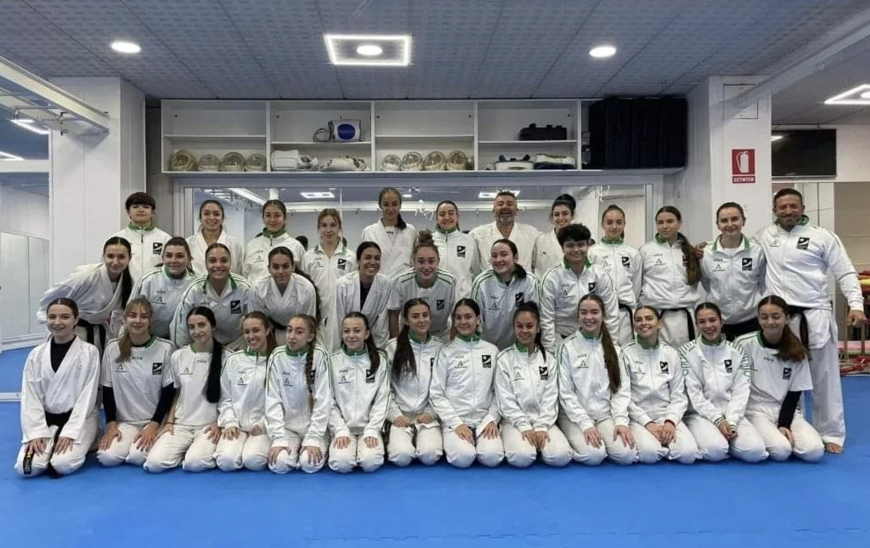 Selección femenina de Kárate en el Campeonato de Andalucía donde cuatro jerezanos han sido seleccionados para competir en el Campeonato de España de Kárate.