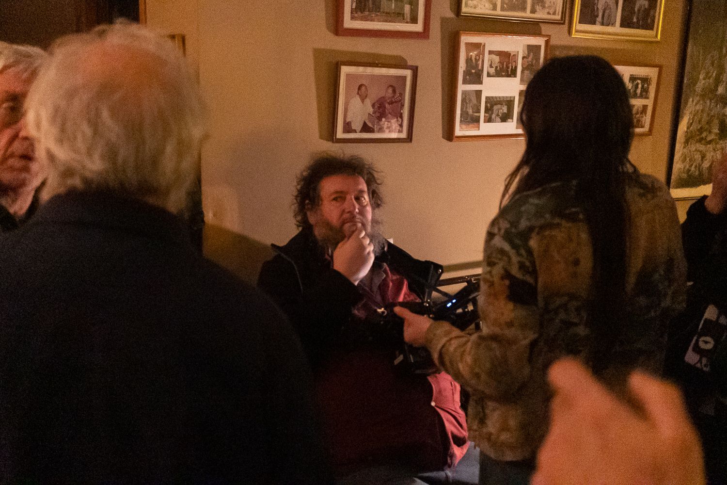 El director durante el rodaje de 'Siete jereles'.