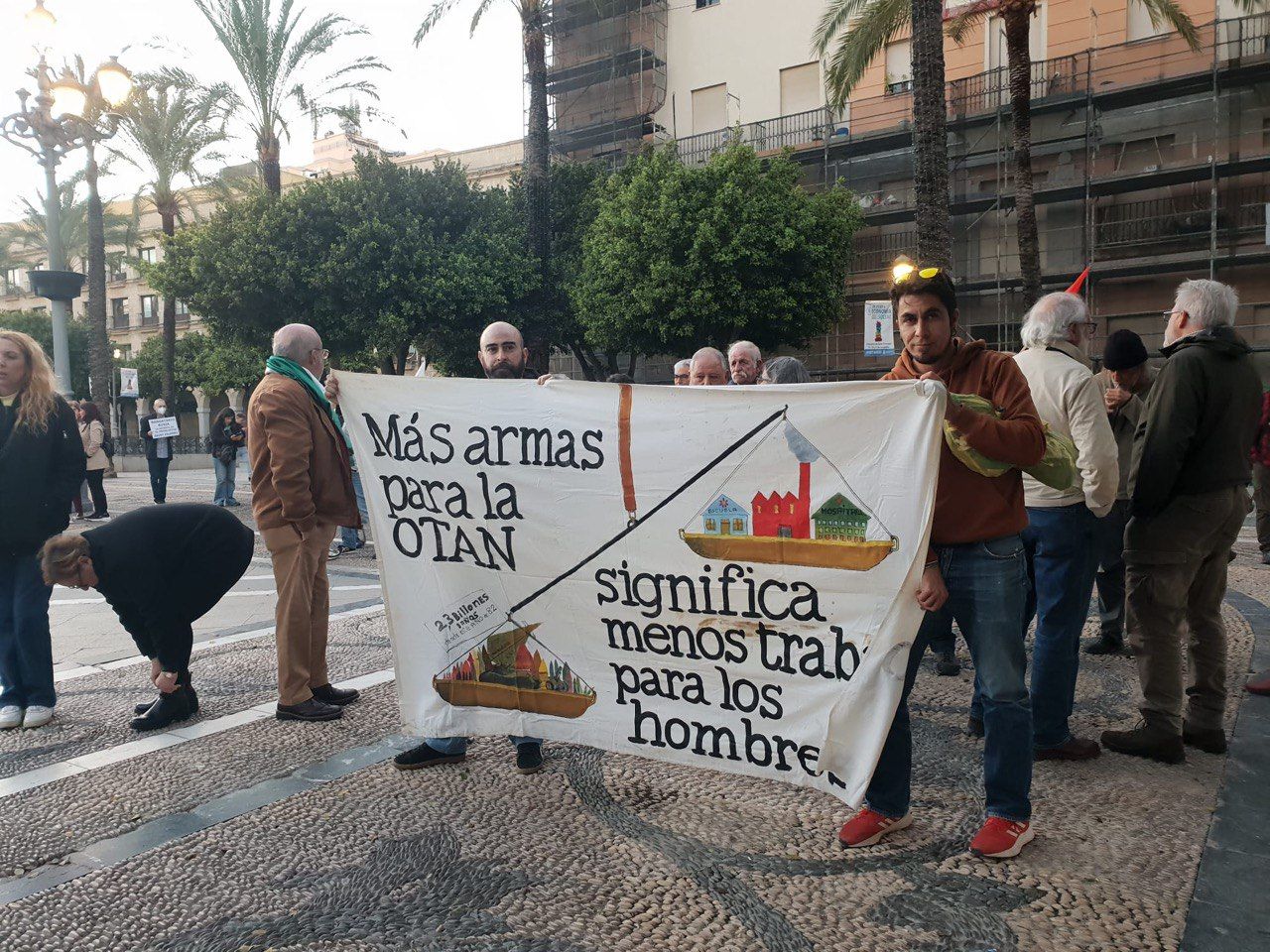 Una de las pancartas sujetadas.