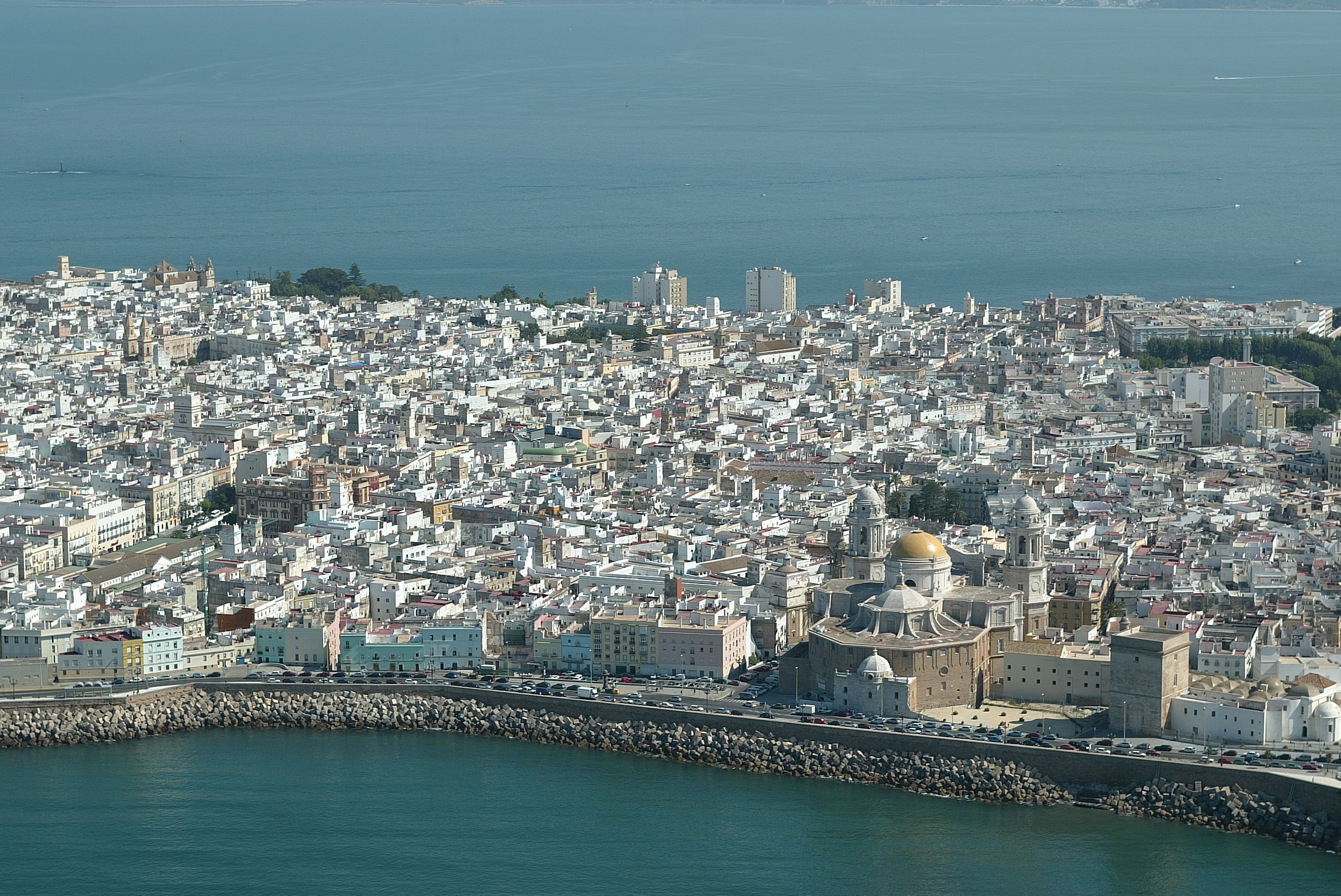 Vista aérea de la zona del Campo del Sur en Cádiz, en una imagen de archivo.