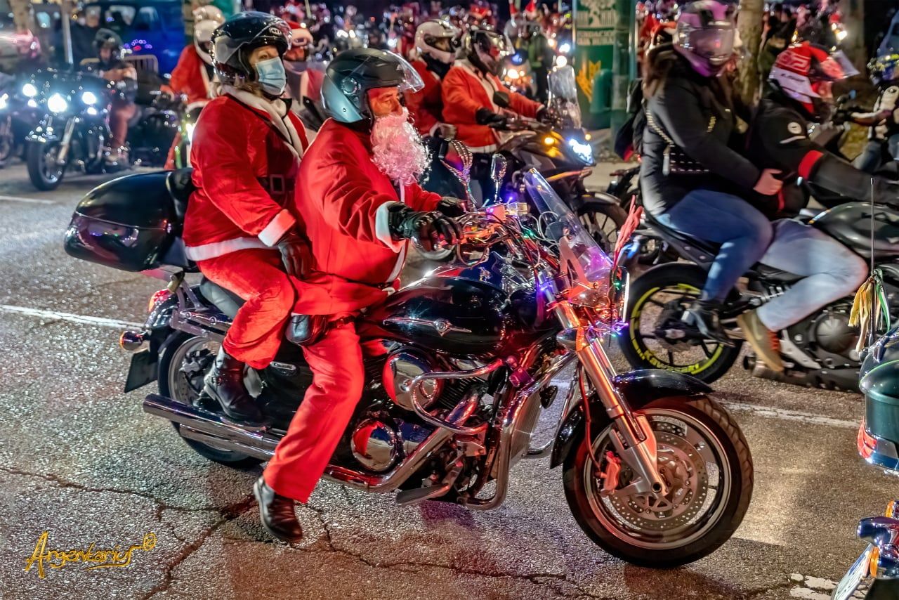 Una cabalgata motera en una imagen de 'Facebook'. Una cabalgata motera en una imagen de 'Facebook'.