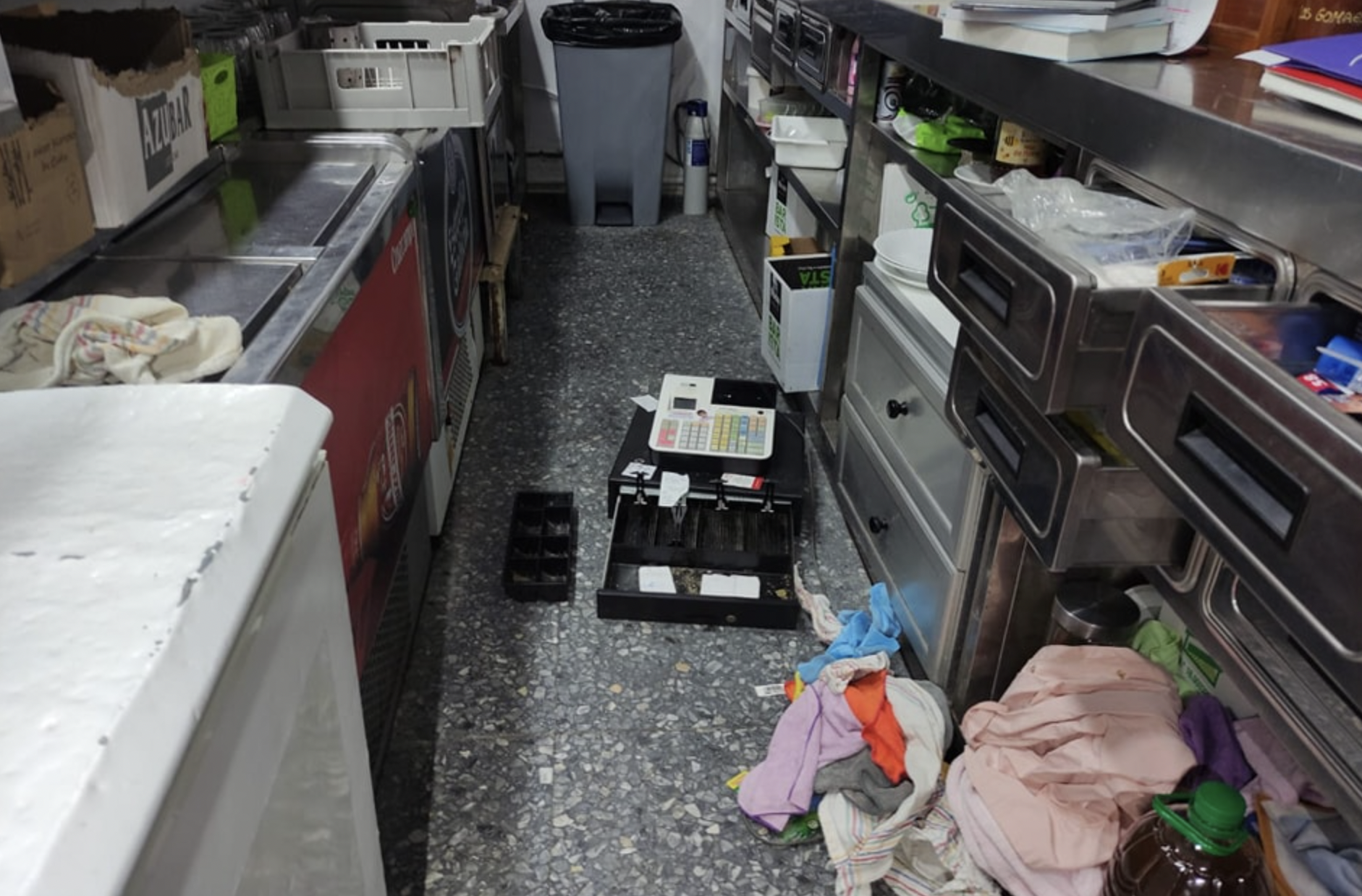 Así se encontró la Policía el local.