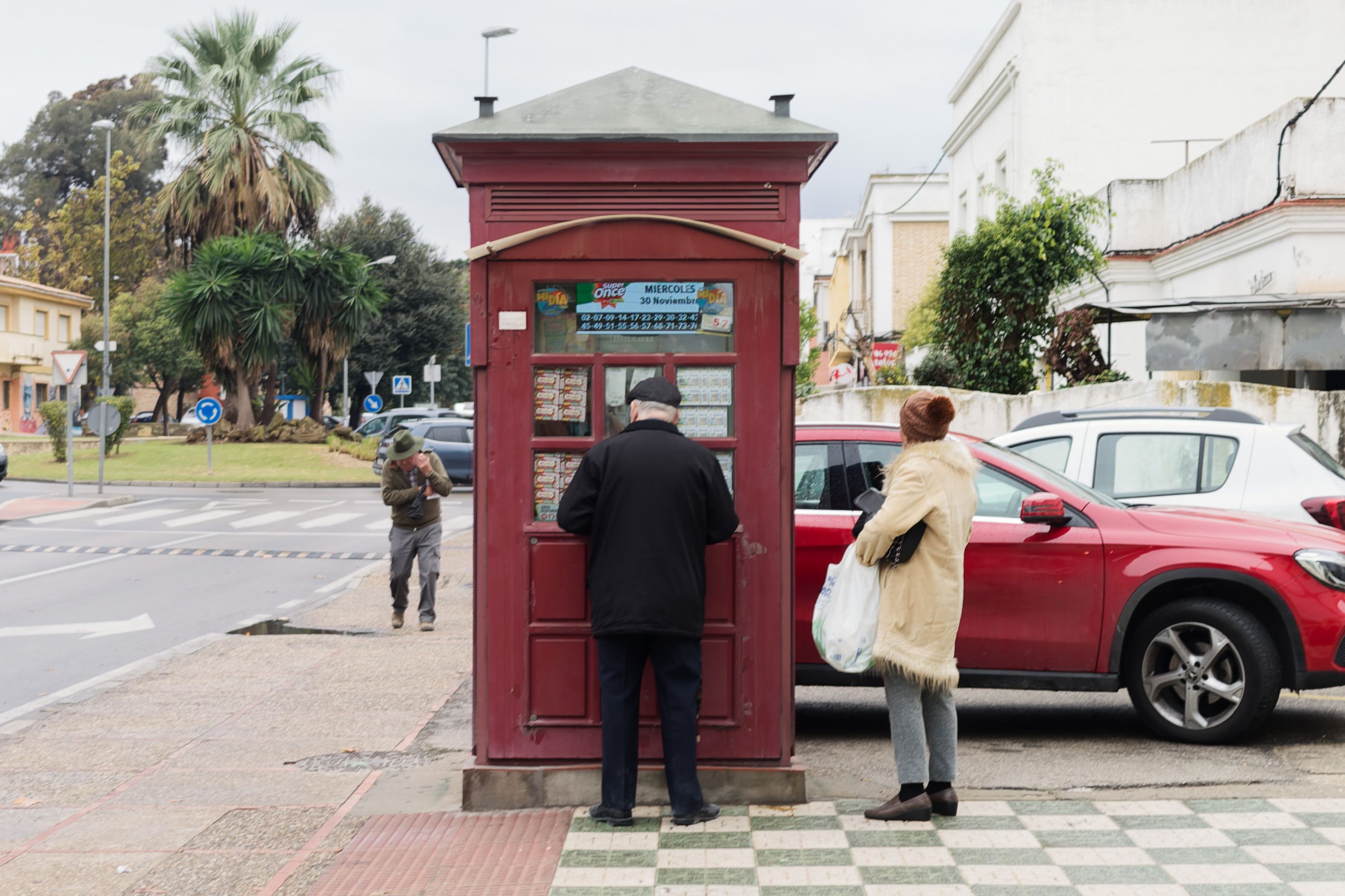Este cupón de la ONCE te puede tocar a ti. Oferta laboral en la "fábrica de las loterías"