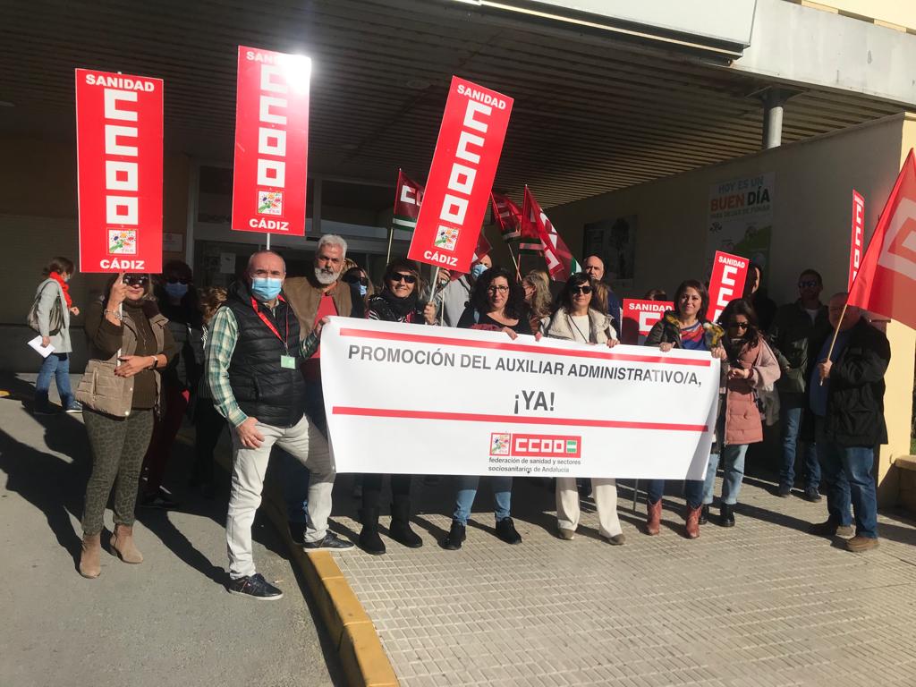 Auxiliares administrativos del SAS, concentrados.