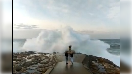 Selfie peligroso en Galicia.  16x9