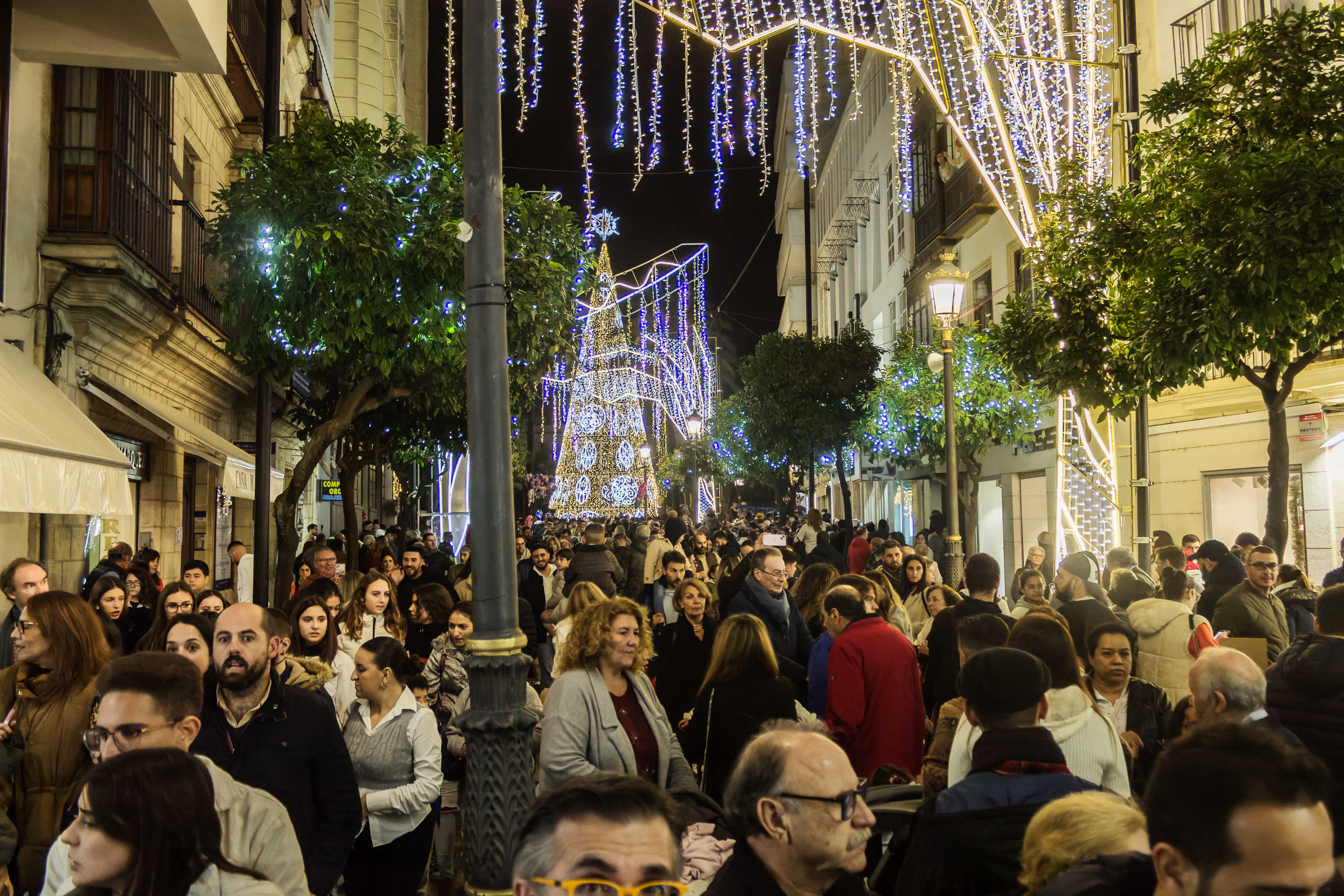 Encendido del alumbrado de Navidad en Jerez, hace unos días. Encendido del alumbrado de Navidad en Jerez, hace unos días.