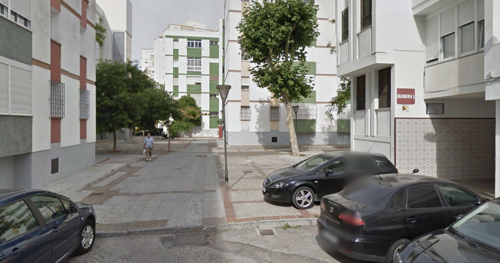 Sin obstáculos, con bebederos, bicis y mesas de Ping Pong: aprobada la 'nueva' barriada de La Paz en Cádiz.  GOOGLE MAPS