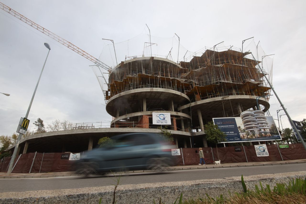 Las obras de Altillo Sky Garden, el rascacielos de anillos con vistas 360 grados, que siguen imparables.