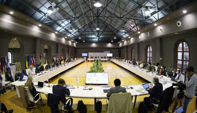 Un instante de la cumbre. INTERIOR