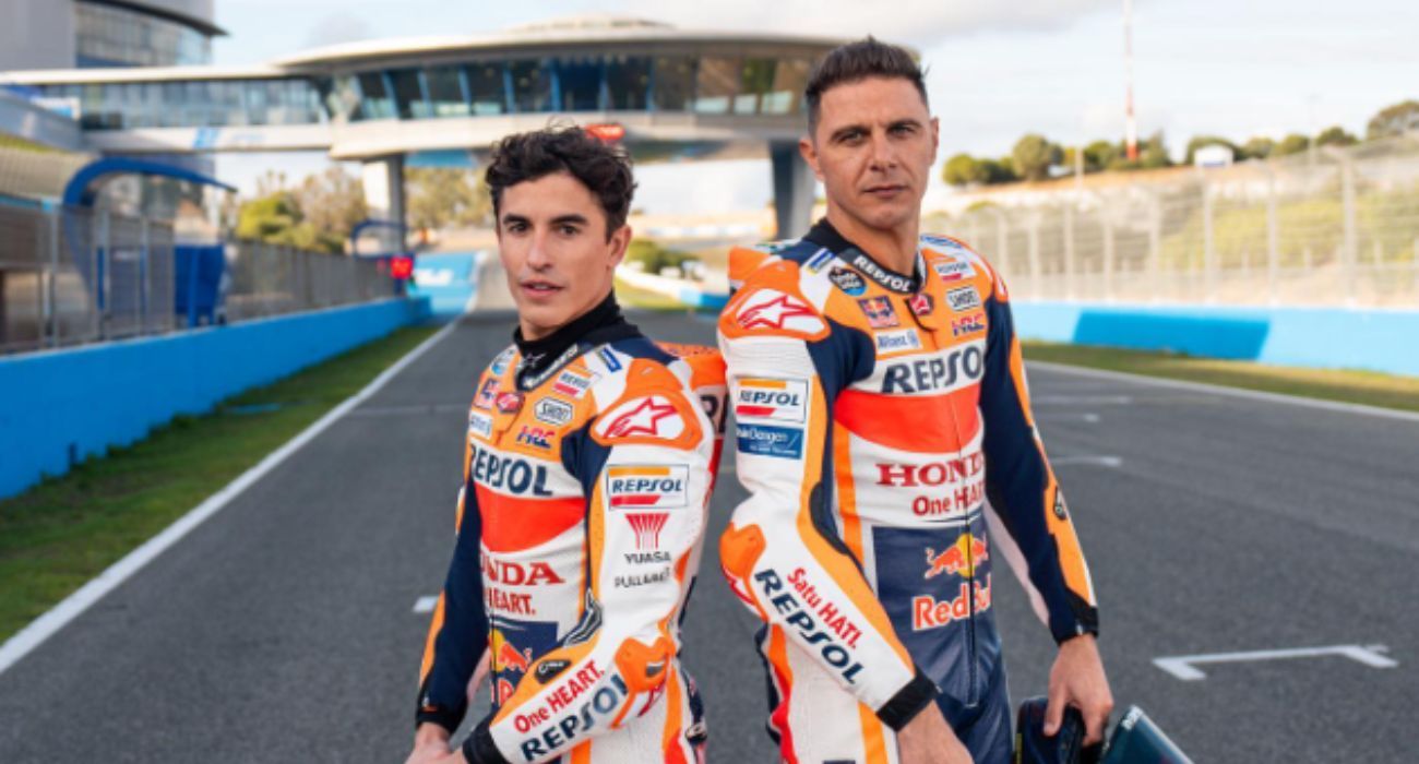 Marc Márquez, junto a Joaquín, en el Circuito de Jerez.