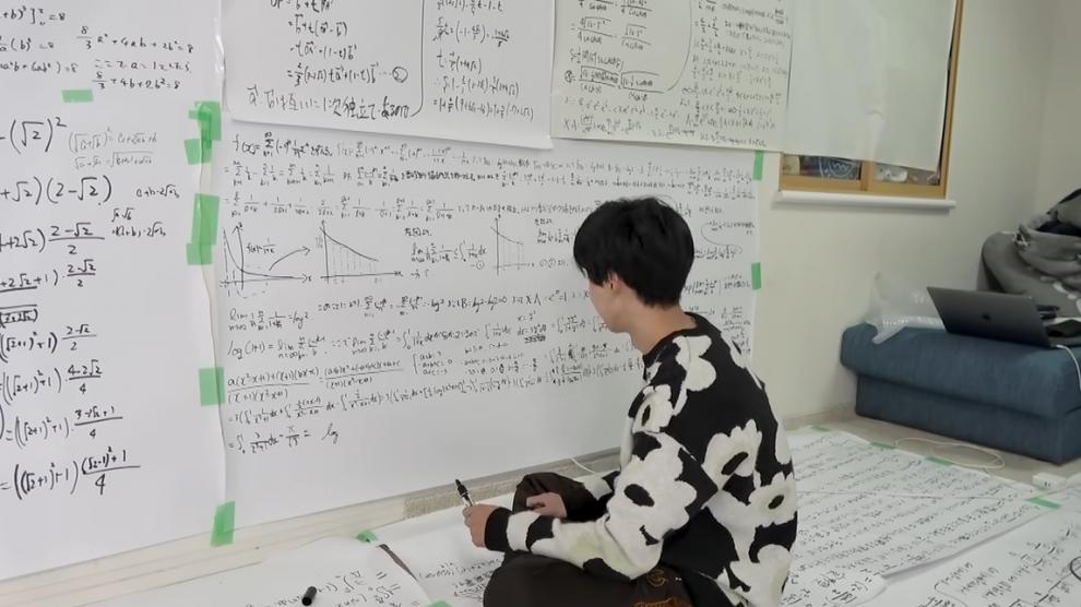 Vídeo de Hanao y Dengan intentando resolver el 1+1.