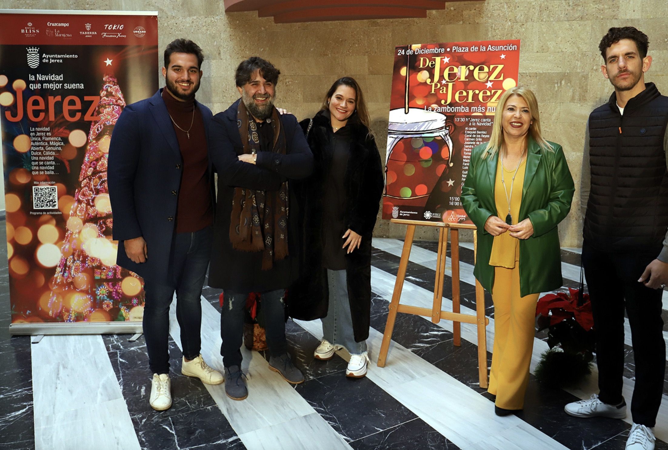 Presentacion De Jerez pa Jerez   Zambomba de la Plaza de la Asuncion   24 diciembre 2022