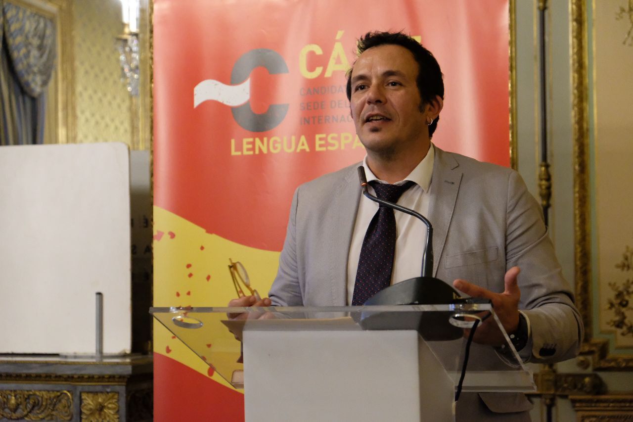 El alcalde de Cádiz, José María González, presentado el Congreso de la Lengua en Madrid.